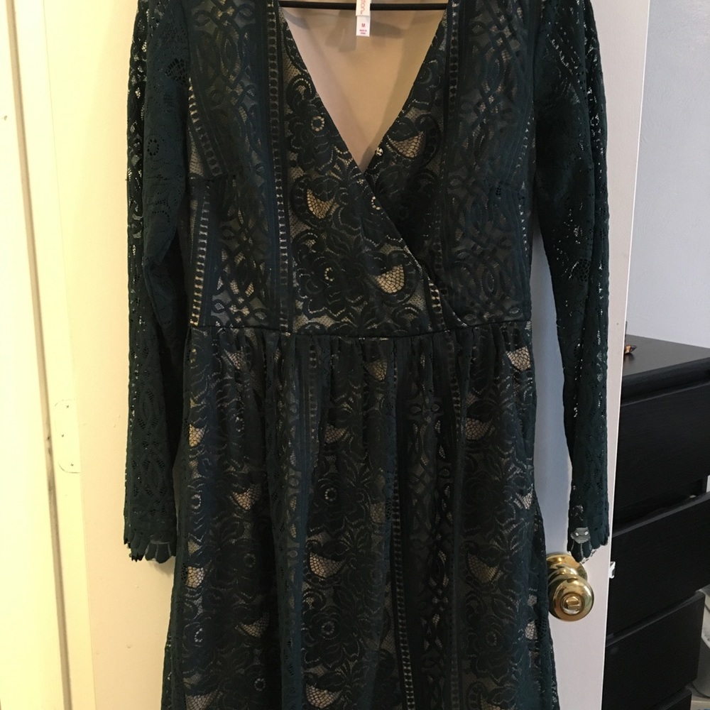Green Lace Long Sleeve Dress